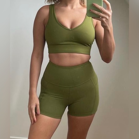 MPG 3 PCS - Leggings, Sport bra, and Shorts (sold all together)! - Picture 2 of 2